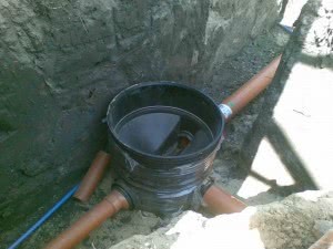 Монтаж наружной системы канализации