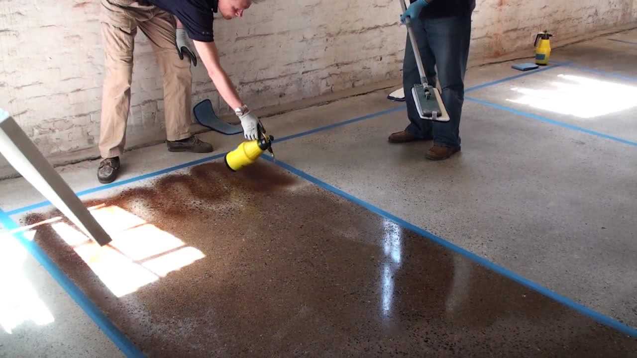 Окрашивание бетонного основания
