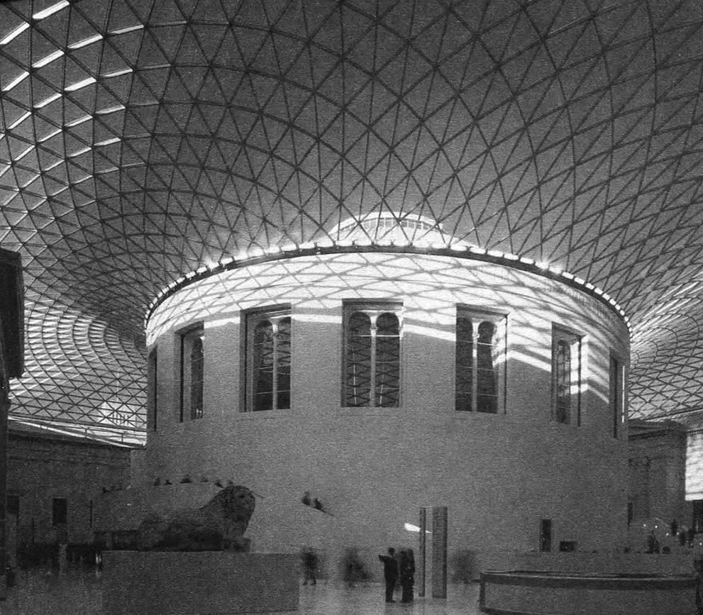 Двор Британского музея. Н. Фостер, 1994—2003